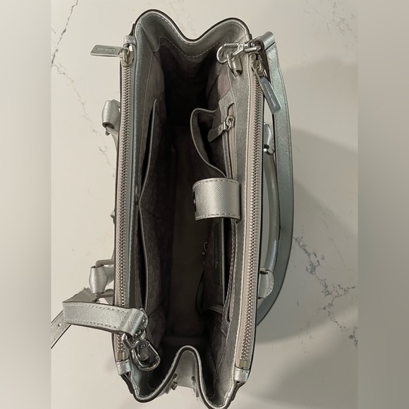 MICHAEL KORS Silver Metallic Satchel Crossbody Handbag - Picture 4 of 9